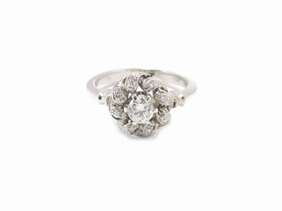 Anello in Oro Bianco con Diamanti
