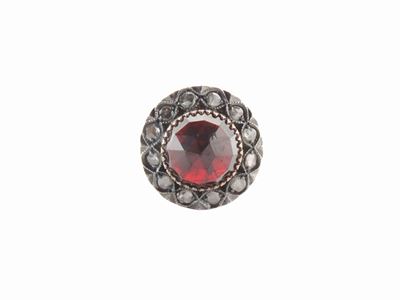 Anello in Oro Giallo e Argento con Diamanti e Granato