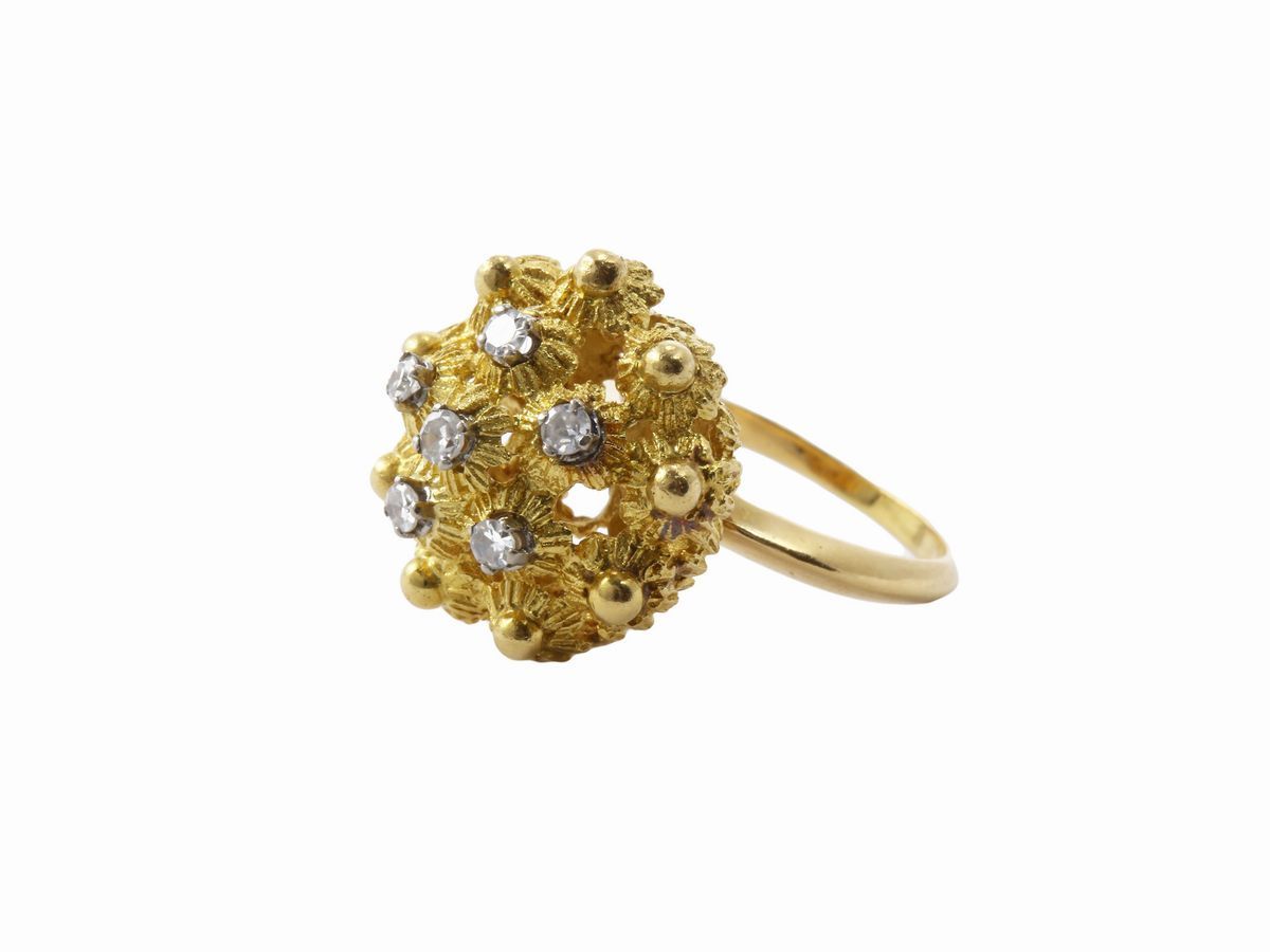 Demi Parure Anello e Orecchini in Oro Bianco e Giallo con Diamanti