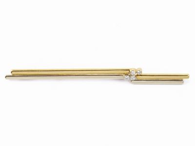 Spilla a Barretta in Oro Bianco e Giallo con Diamanti