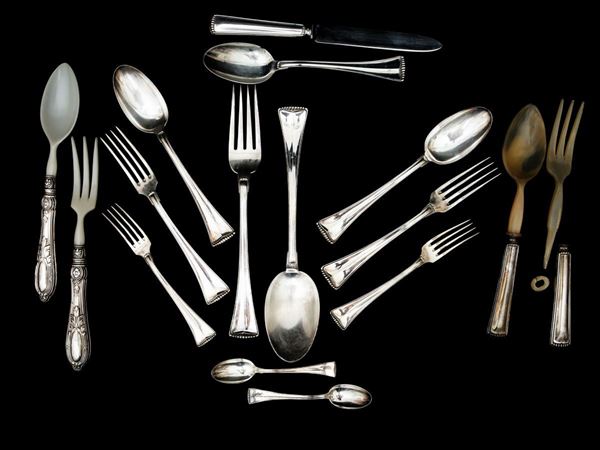 Silver cutlery service