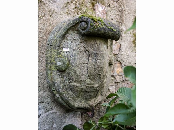 Ancient coat of arms in pietra serena