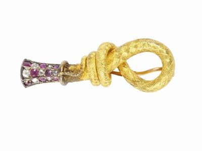 Spilla in Oro Giallo con Diamanti e Rubini