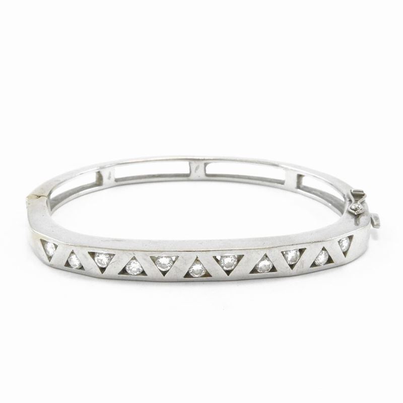 Bracciale Rigido in Oro Bianco con Diamanti