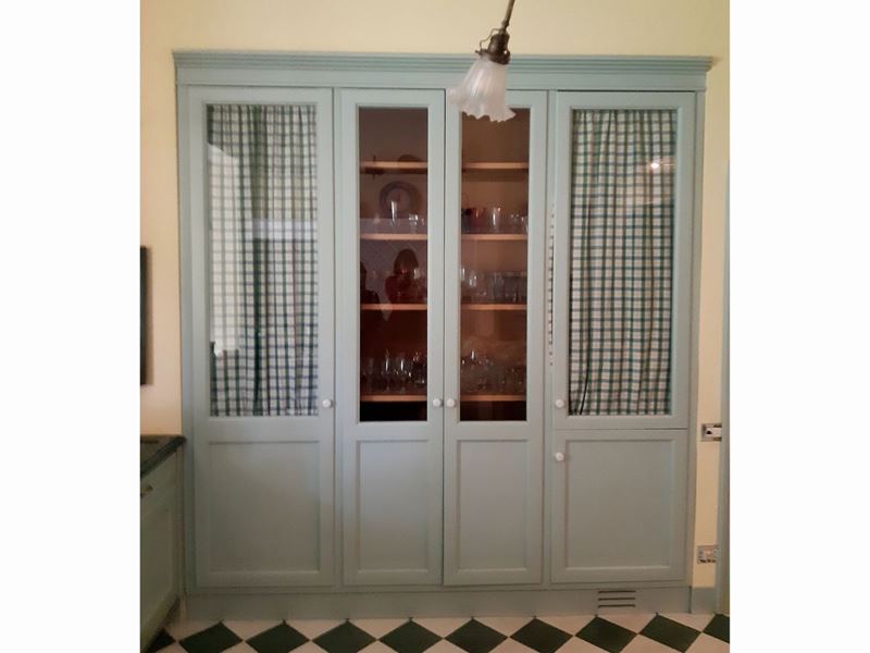 Credenza da Incasso a Due Corpi in Legno Laccato Grigio-celeste, Barthel