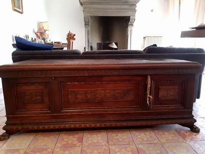 Cassapanca in Noce