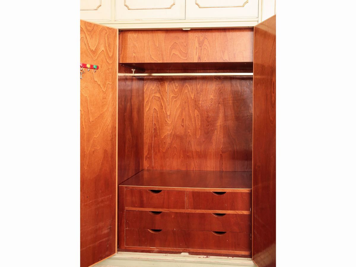 Armadio Guardaroba in Legno Laccato Color Avorio