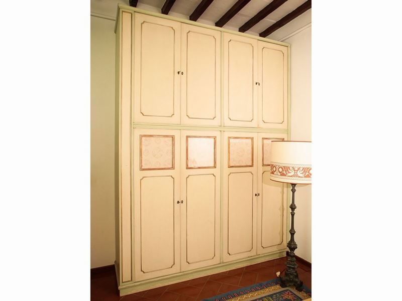 Armadio Guardaroba in Legno Laccato Color Avorio