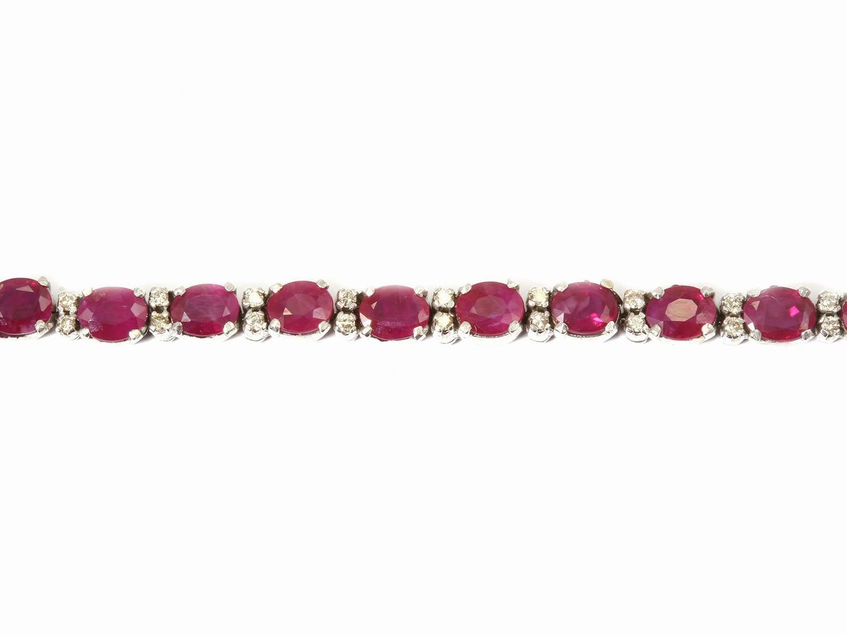Bracciale Tennis in Oro Bianco con Diamanti e Rubini Glass Filled