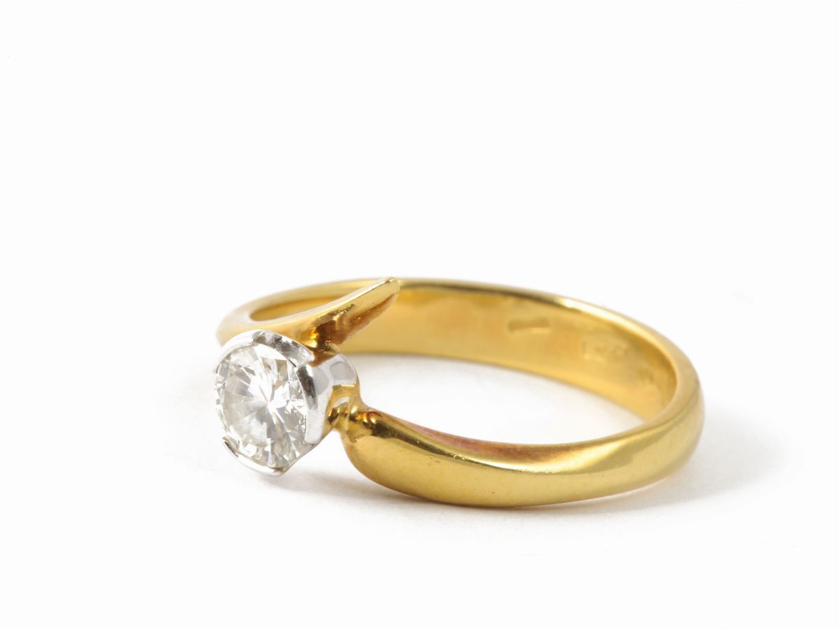 Anello Solitario Damiani in Oro Bianco e Giallo con Diamante