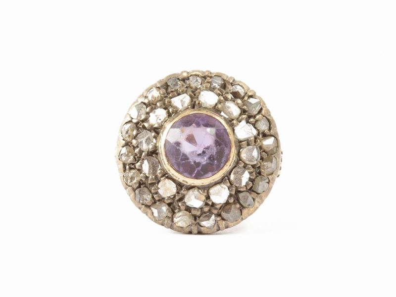 Anello in Oro a Basso Titolo e Argento con Diamanti e Quarzo Ametista