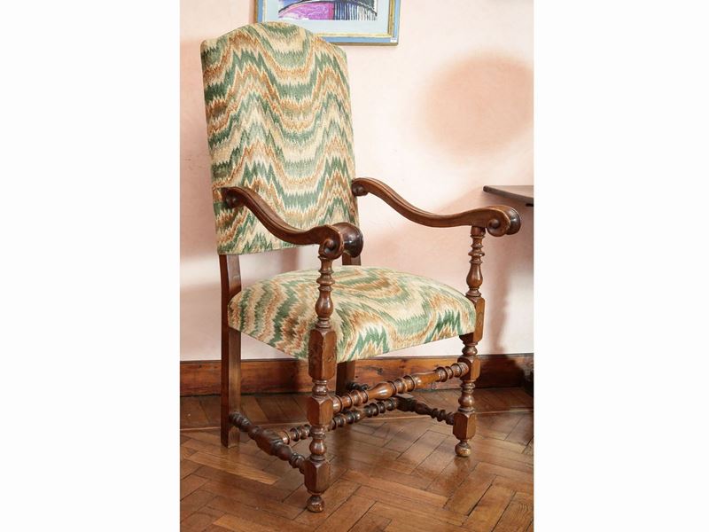 Poltrona in Noce
