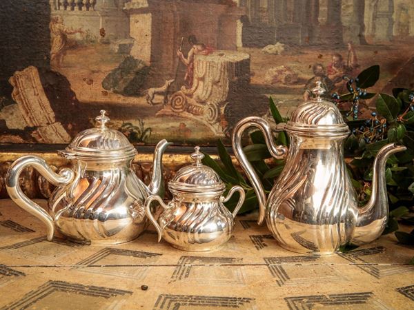 Silver tea and coffee service  - Auction Furniture and Paintings from the Gamberaia Castle in Florence - Maison Bibelot - Casa d'Aste Firenze - Milano