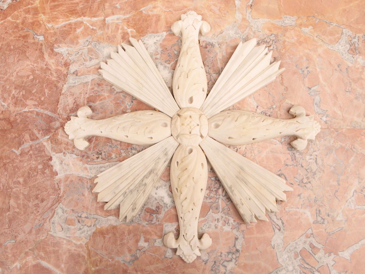 Paliotto in Marno Bianco e Rosso di Verona