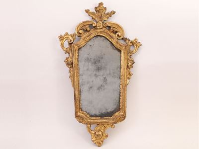 Ventolina in Legno Intagliato e Dorato
