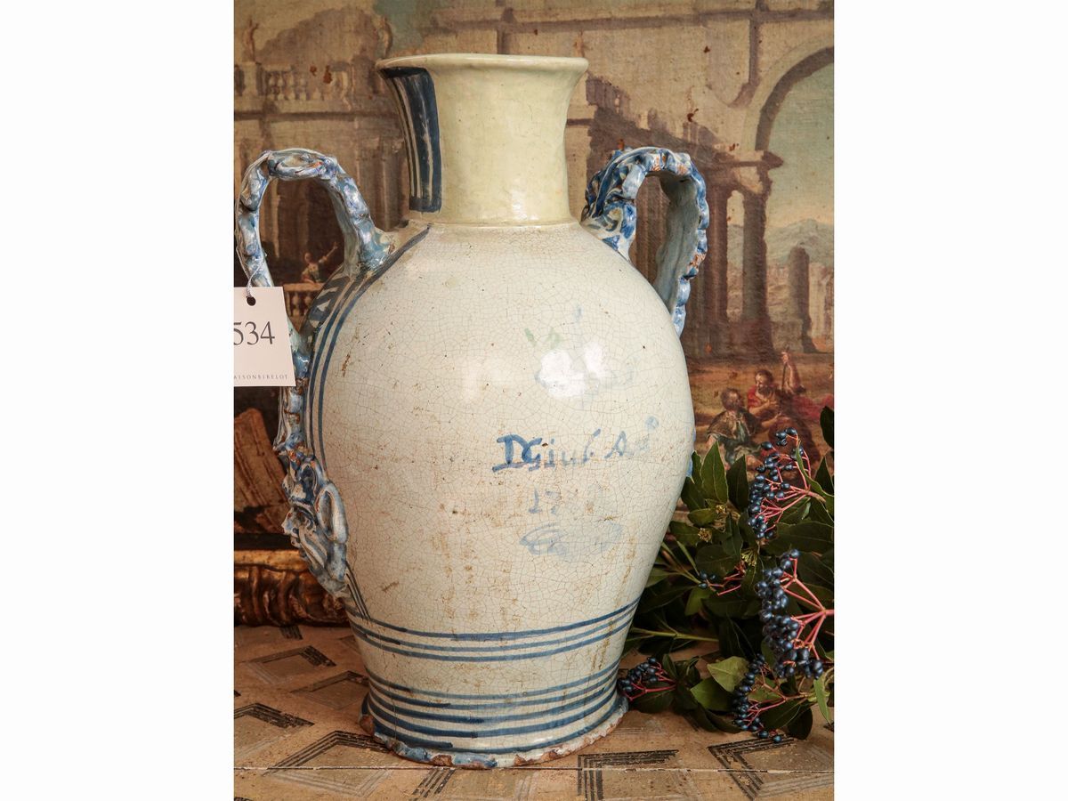 Grande Anfora in Maiolica