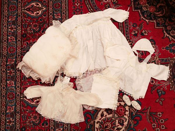 Christening set in silk and linen