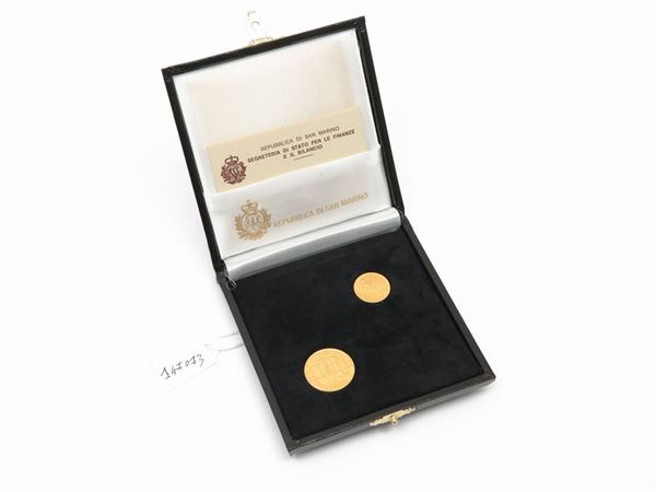 A set of 1 and 2 gold scudi coins