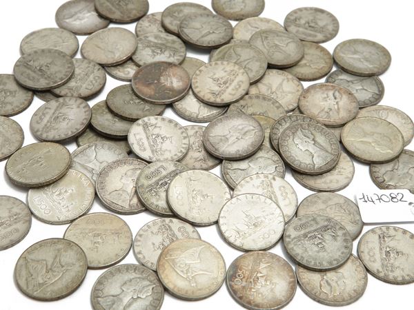Sixty-six 500 Lire silver coins