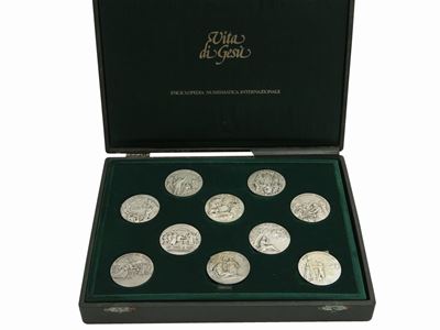 Collezione di Nove Medaglie Commemorative in Argento
