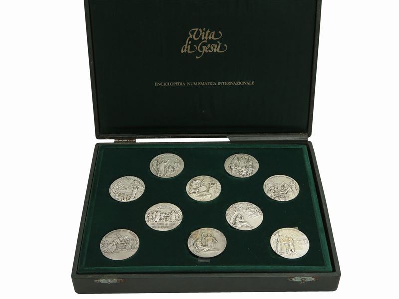 Collezione di Nove Medaglie Commemorative in Argento