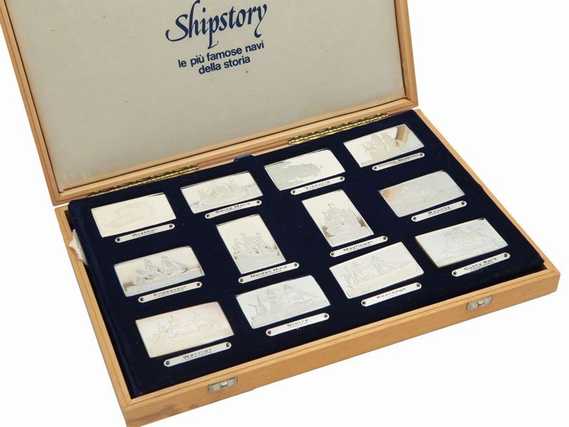 Collezione di Dodici Lingotti Commemorativi in Argento