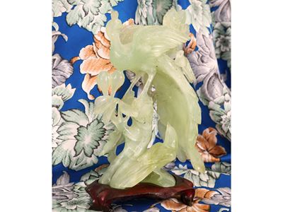 Scultura in Giada Raffigurante un Gallo Cedrone