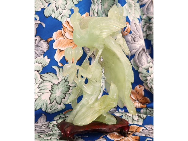 Scultura in Giada Raffigurante un Gallo Cedrone