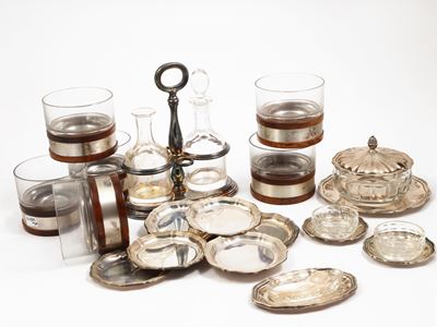 Assortimento di Argenteria per la Tavola