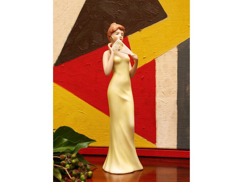 Figura in Porcellana, Royal Dux