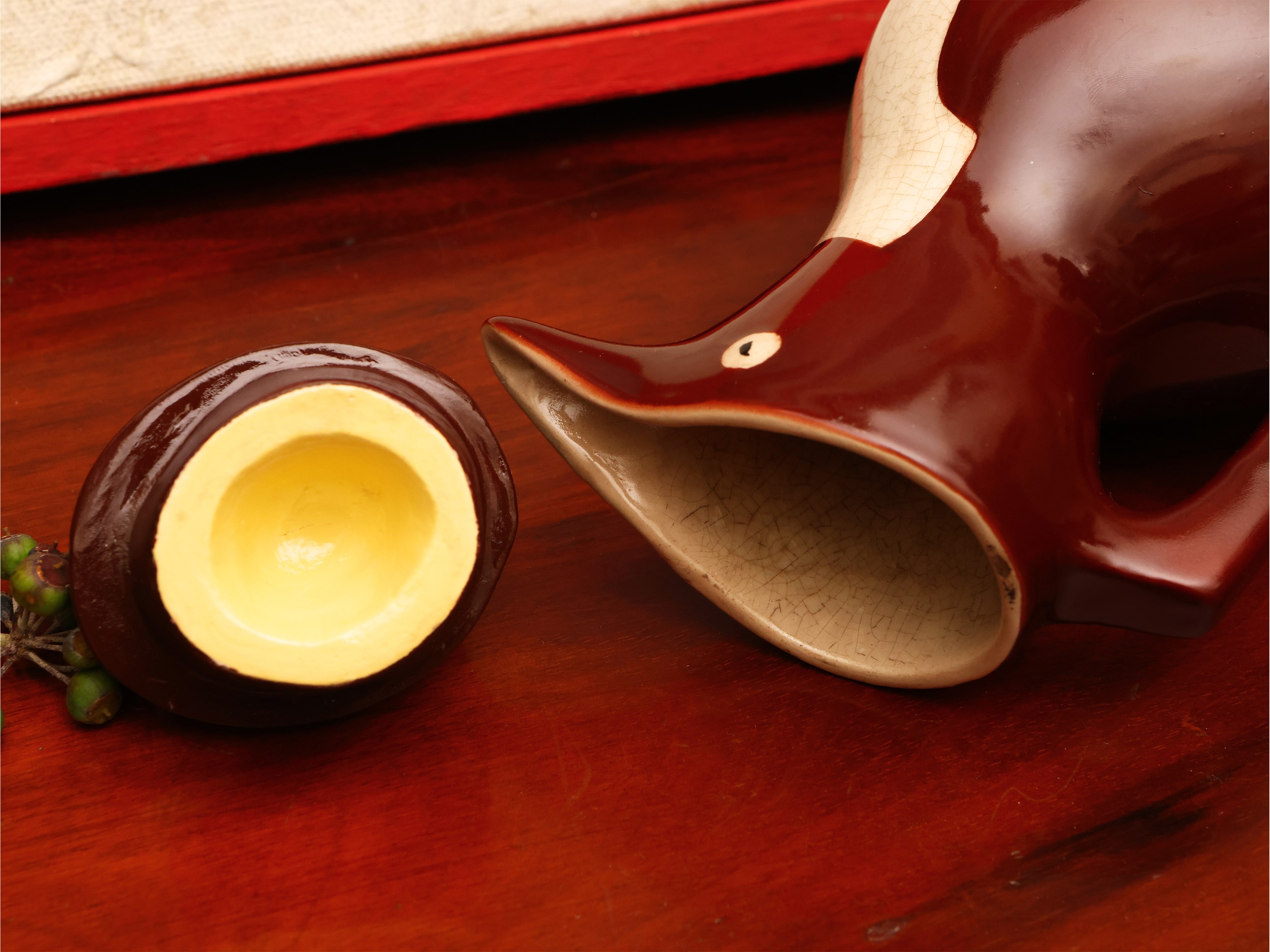 Piccola Caraffa Zoomorfa in Ceramica, Edouard-marcel Sandoz per Ginori
