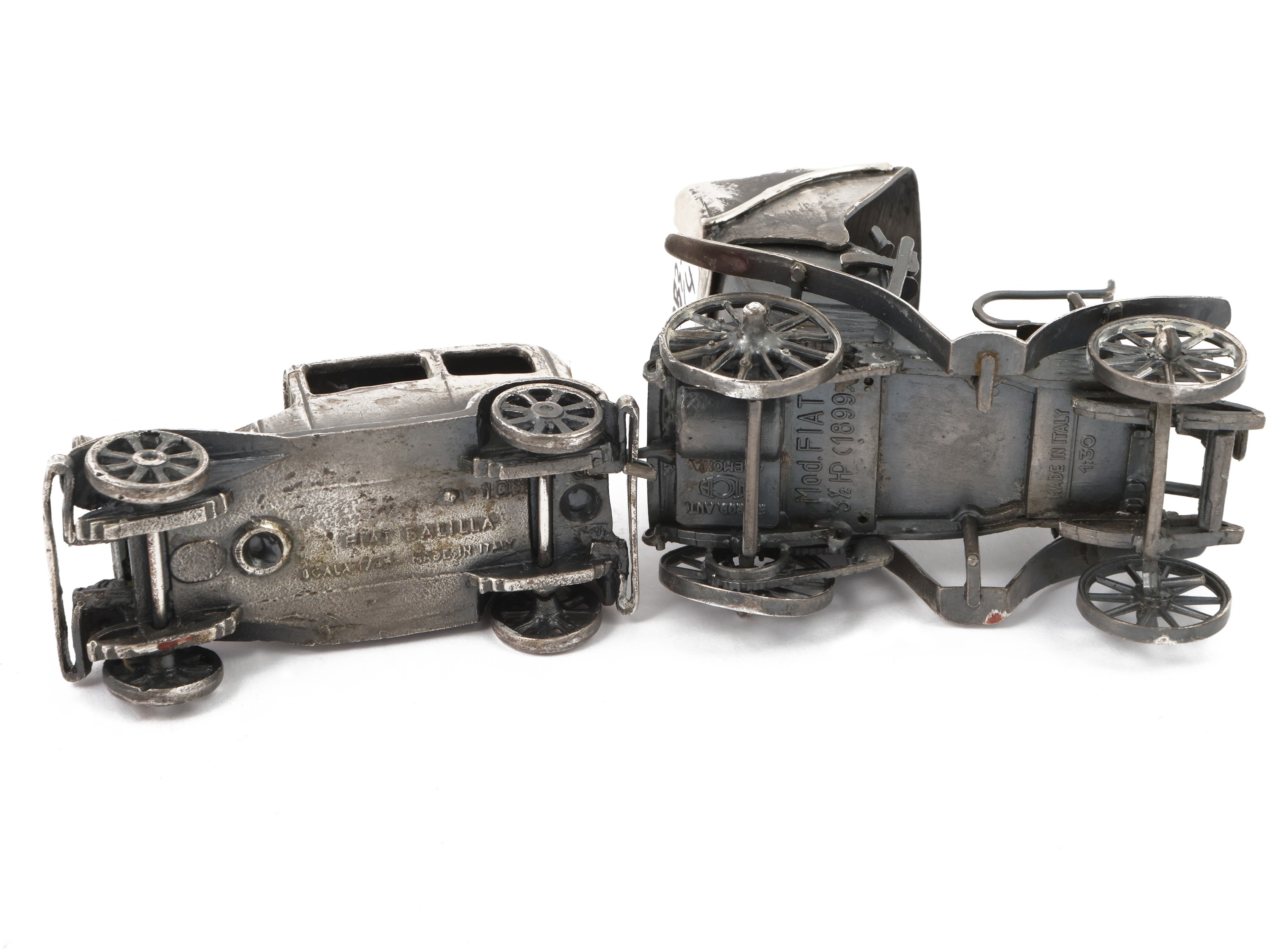 Quattro Modellini di Auto D'epoca in Argento