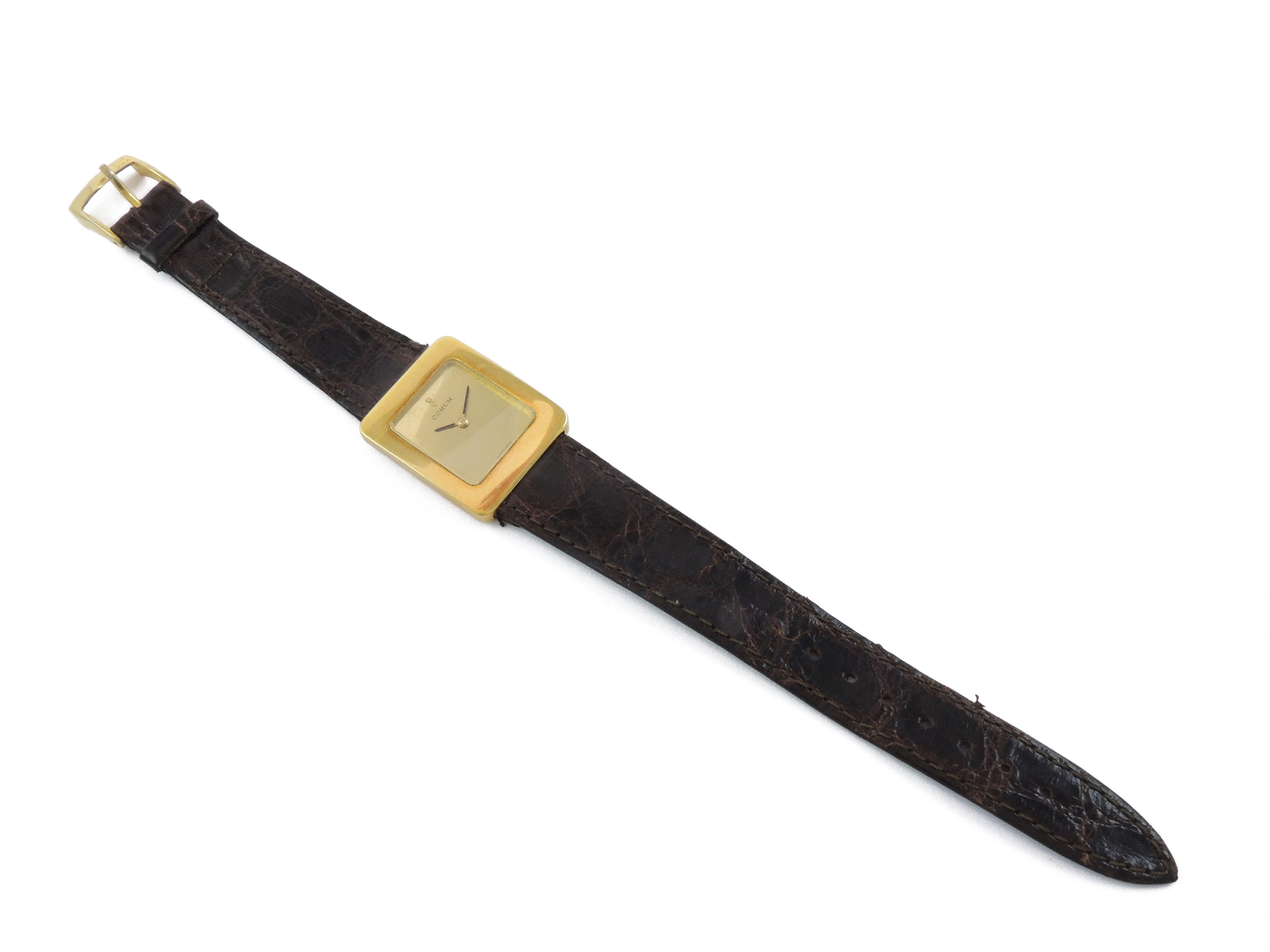 Orologio da Polso per Donna Corum in Oro Giallo