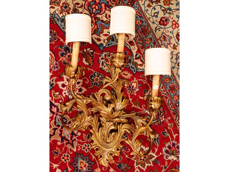 Coppia di Applique in Metallo Dorato