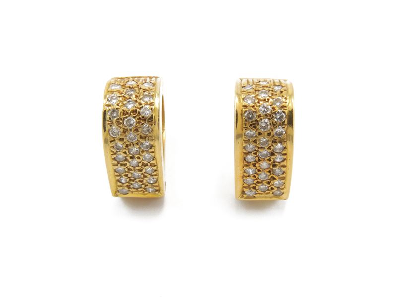 Orecchini in Oro Giallo con Diamanti
