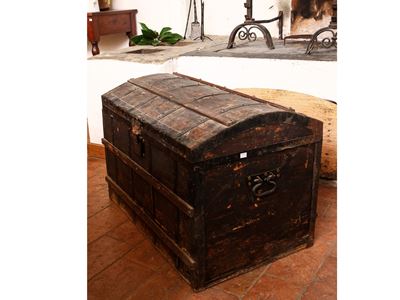 Due Complementi di Arredo D'epoca