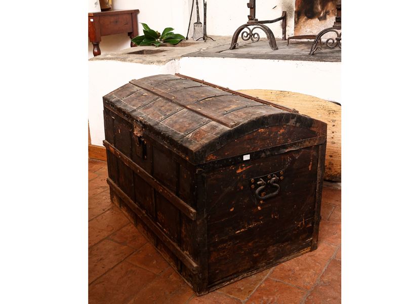 Due Complementi di Arredo D'epoca