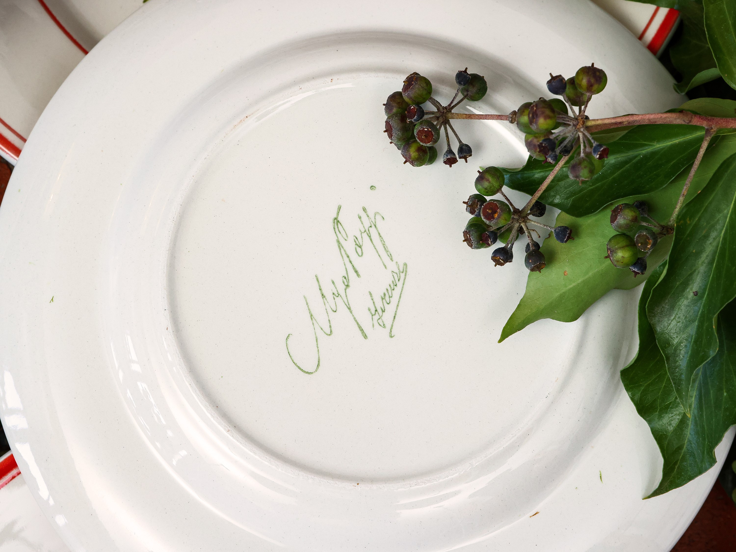 Servizio di Piatti in Ceramica, Ugo Poggi Firenze