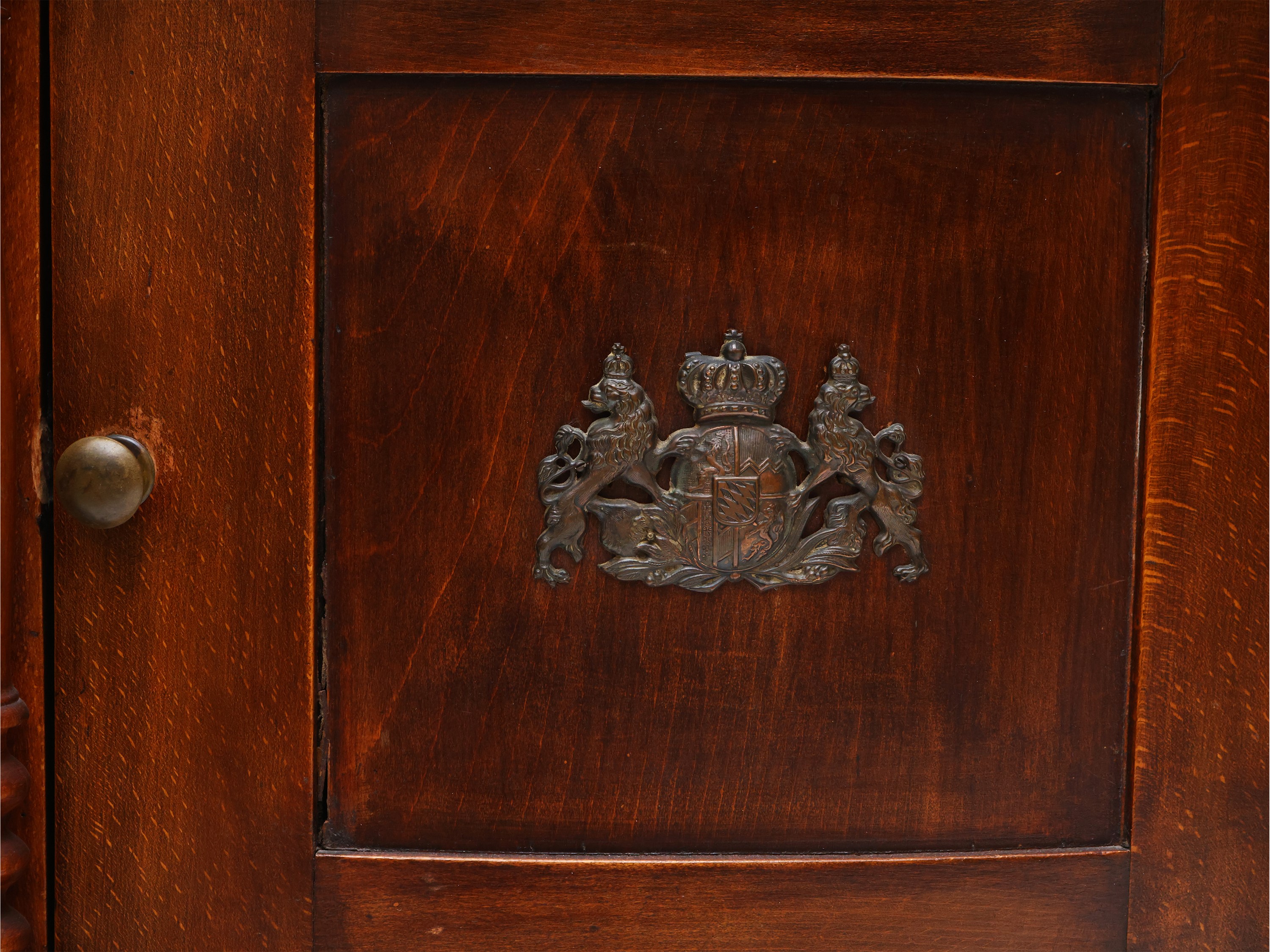Stipo-toilette in Noce