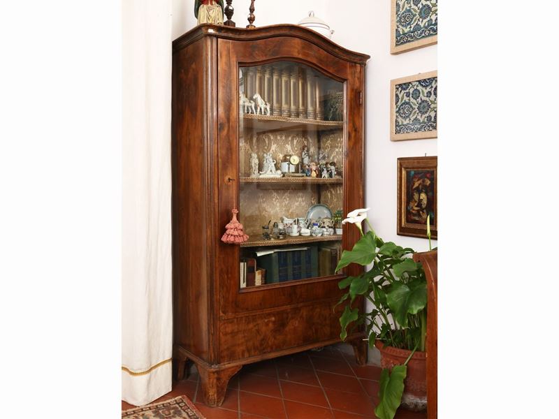 Vetrinetta-libreria in Noce