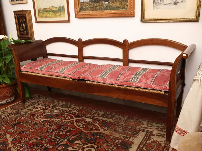 Divanetto Campagnolo a Panca in Noce