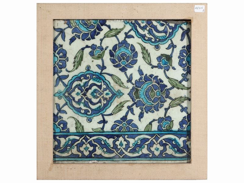 Coppia di Grandi Piastrelle Iznik in Maiolica