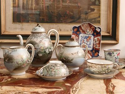 Assortimento di Chinoiserie in Porcellana