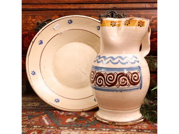 Basin with glazed terracotta jug