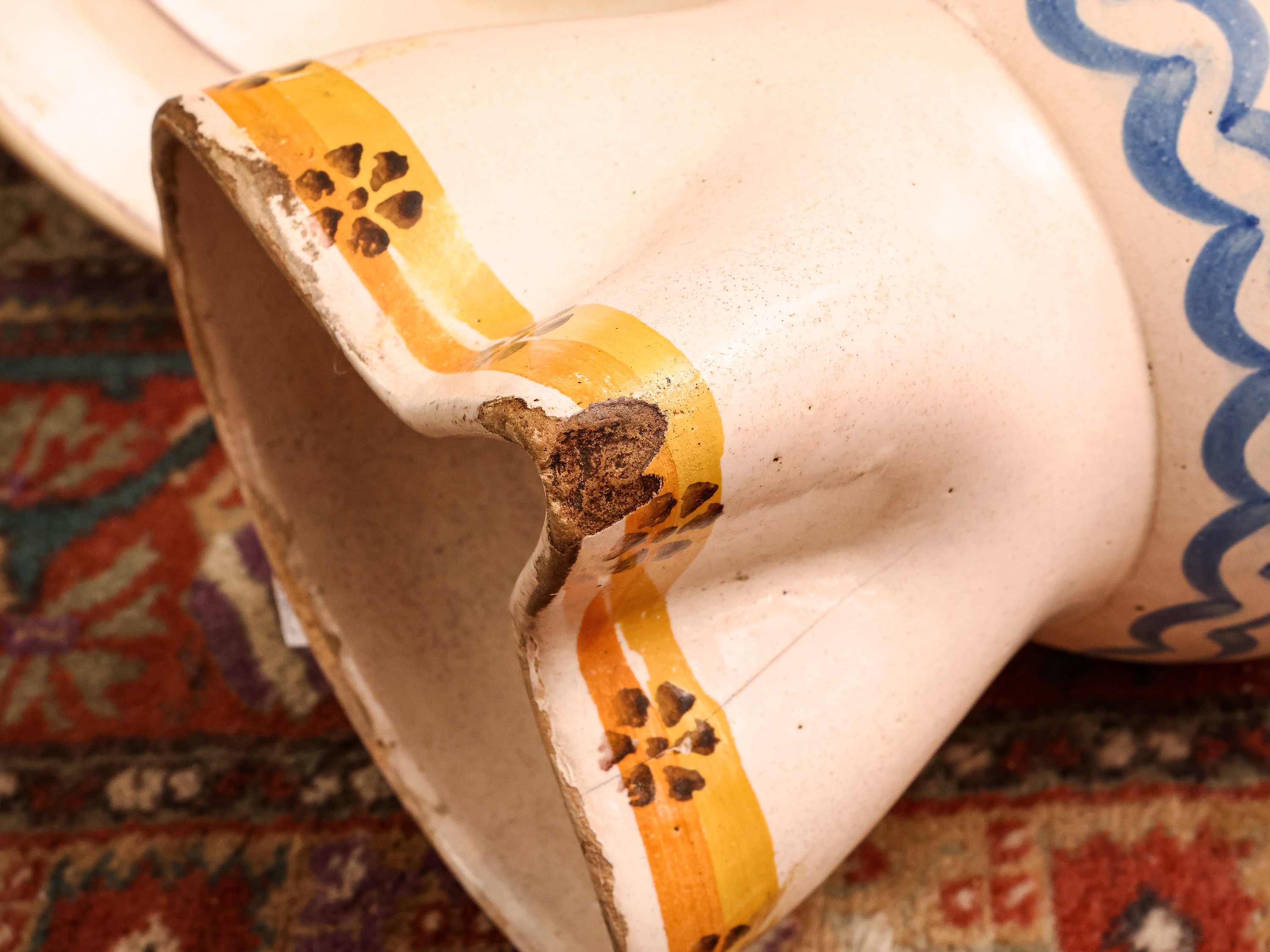 Bacile con Brocca in Terracotta Invetriata