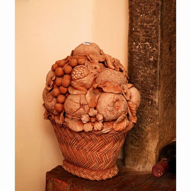 Trionfo di Frutta in Terracotta