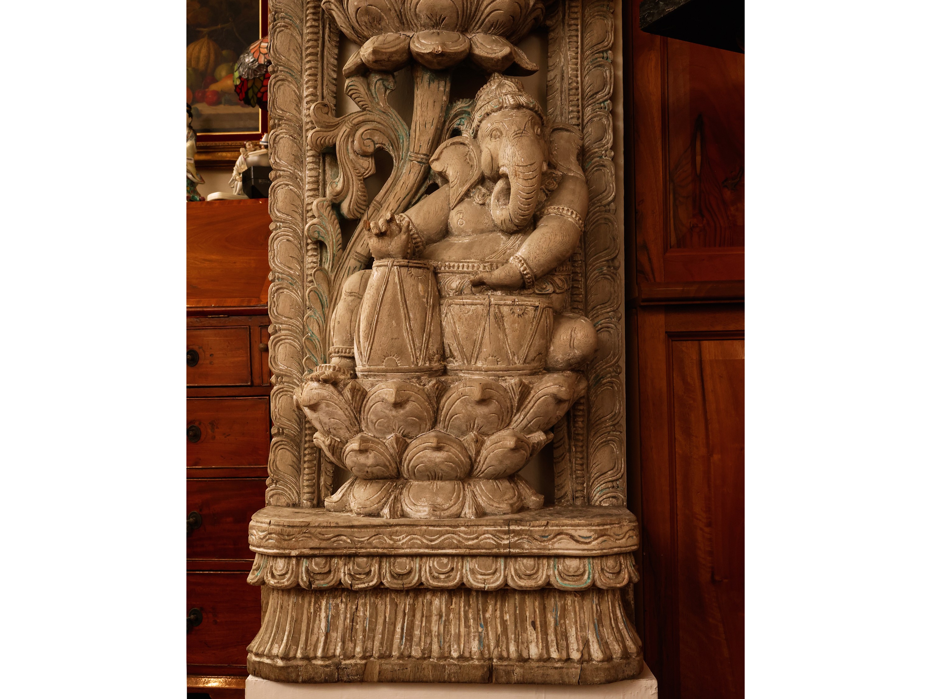 Stele in Tek Celebrativa del Dio Ganesh