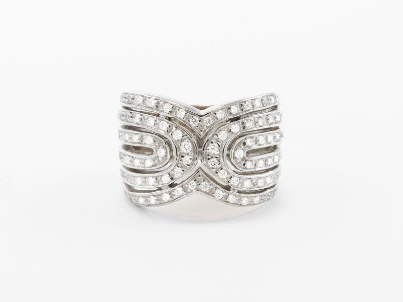 Anello a Fascia in Oro Bianco con Diamanti