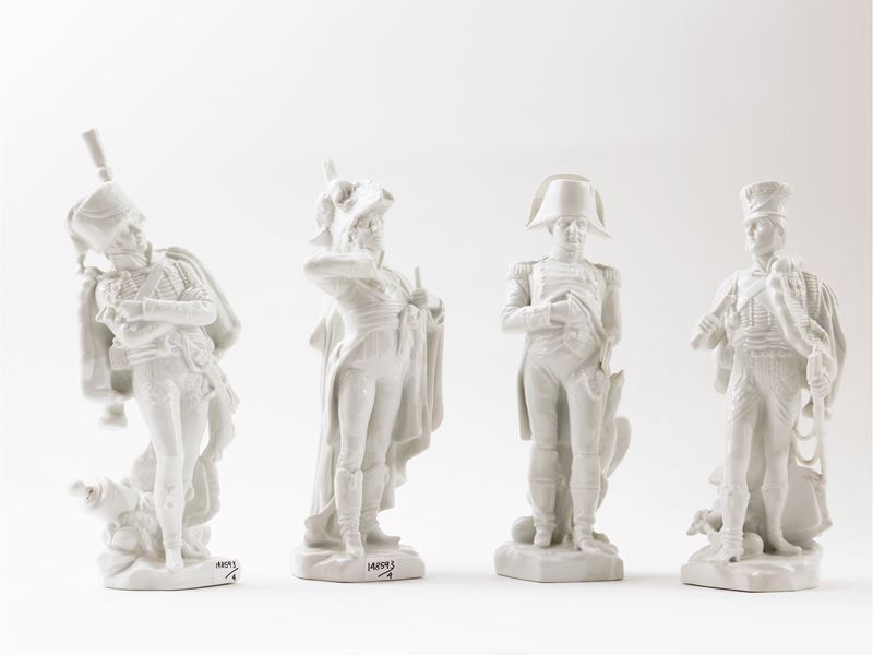 Serie di Quattro Figure in Porcellana Ginori per Capodimonte
