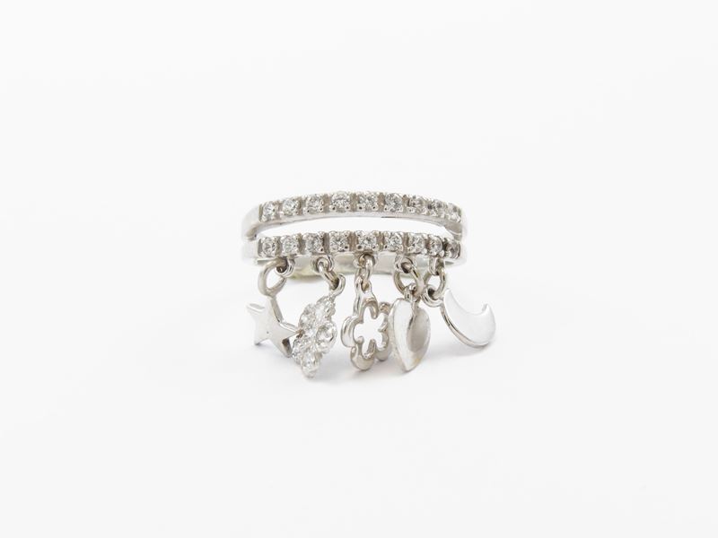 Anello in Oro Bianco con Zirconie Cubiche